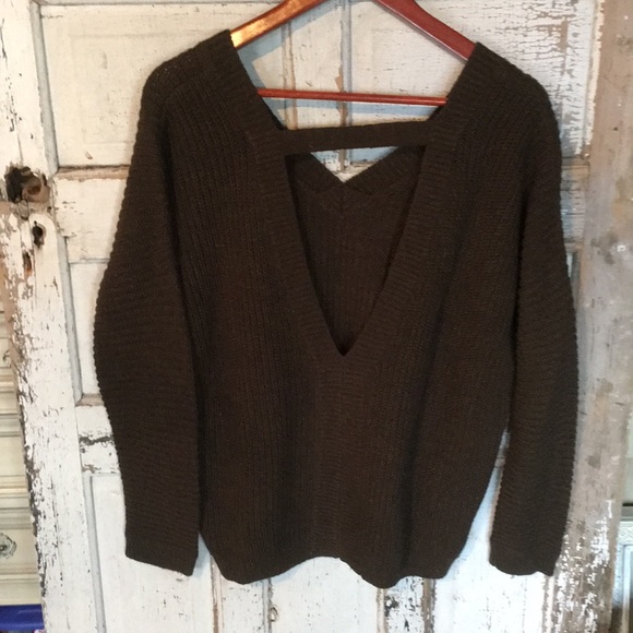 EUC Wide Neck peek-a-boo back Sweater - Picture 2 of 3